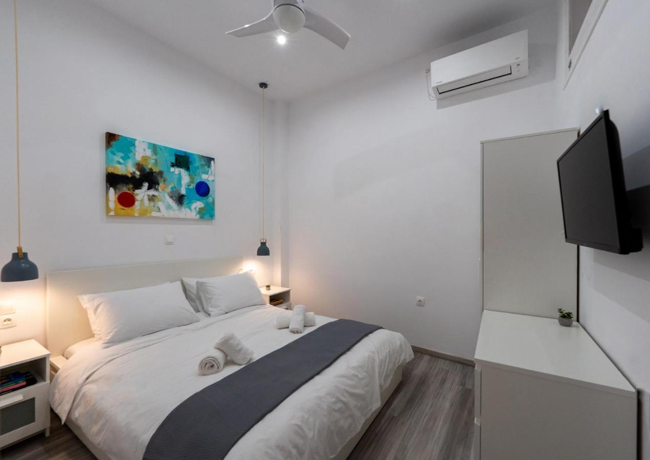 Central Suites Aegina 2 Esterno foto