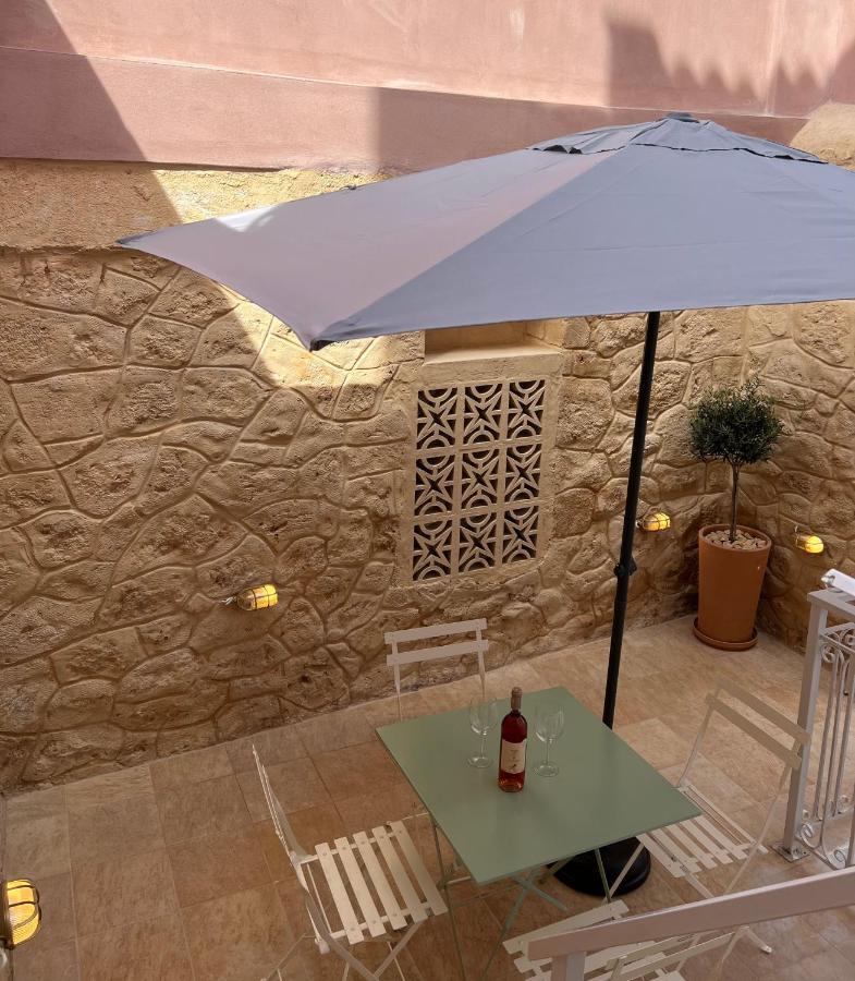 Central Suites Aegina 2 Esterno foto
